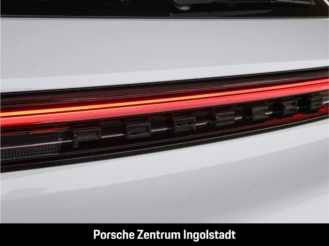 Porsche Cayenne - Thumbnail 6