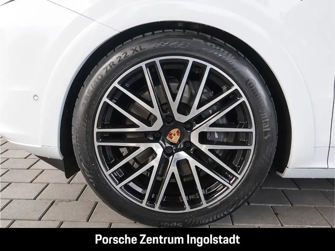 Porsche Cayenne - Thumbnail 7