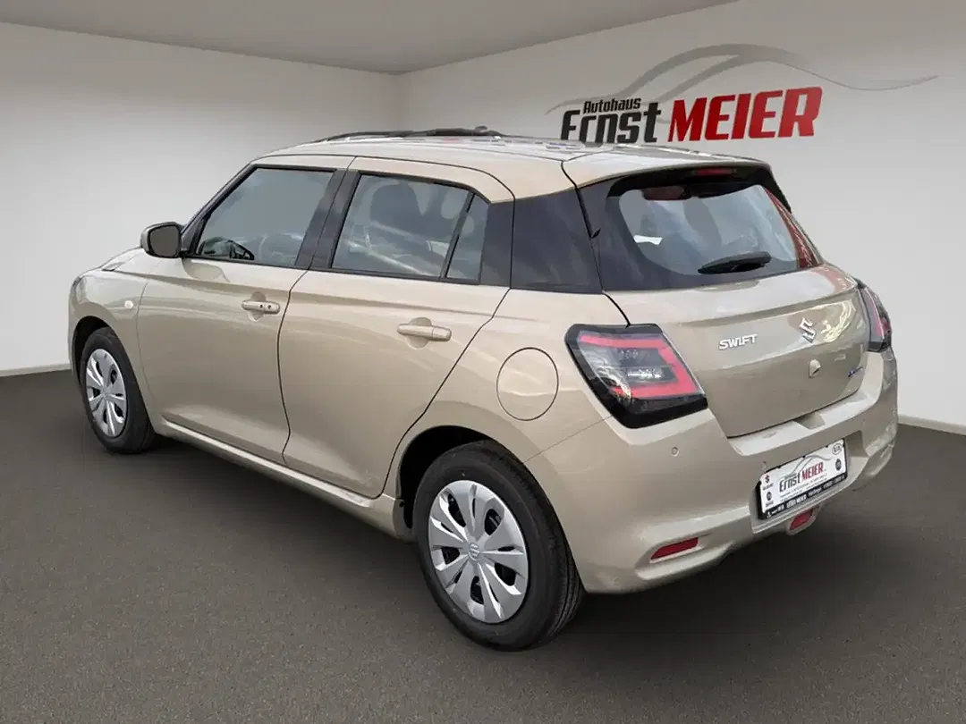 Suzuki Swift - Thumbnail 3