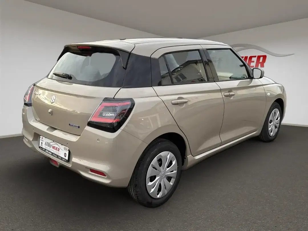 Suzuki Swift - Thumbnail 5