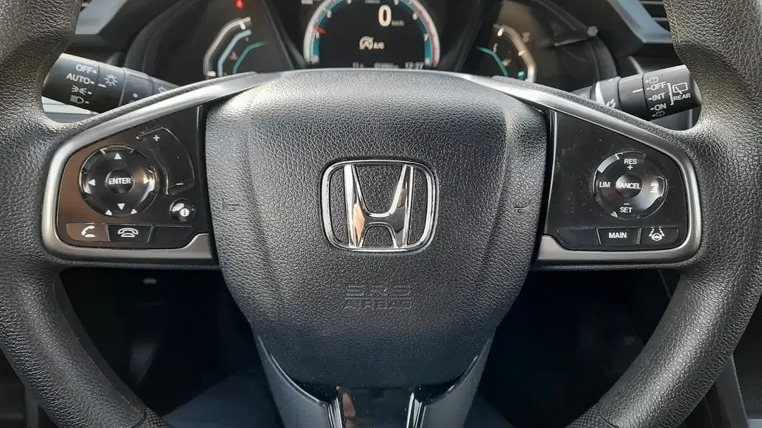 Honda Civic - Thumbnail 12