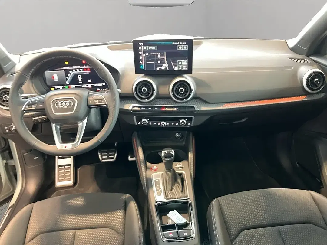 Audi SQ2 - Thumbnail 14