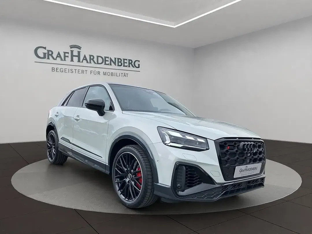 Audi SQ2 - Thumbnail 8