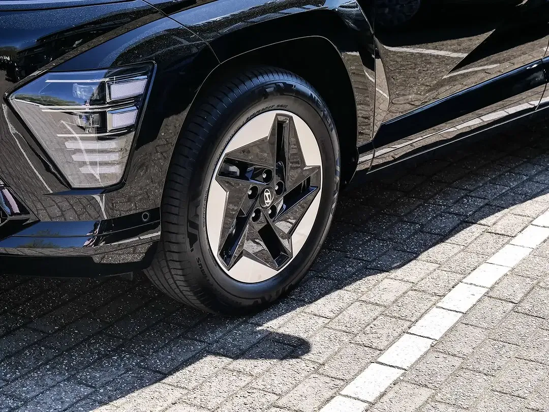 Hyundai KONA - Thumbnail 6