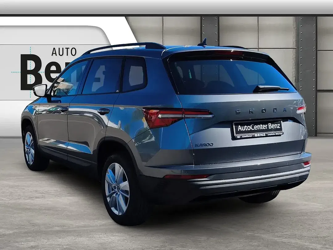Skoda Karoq - Thumbnail 3