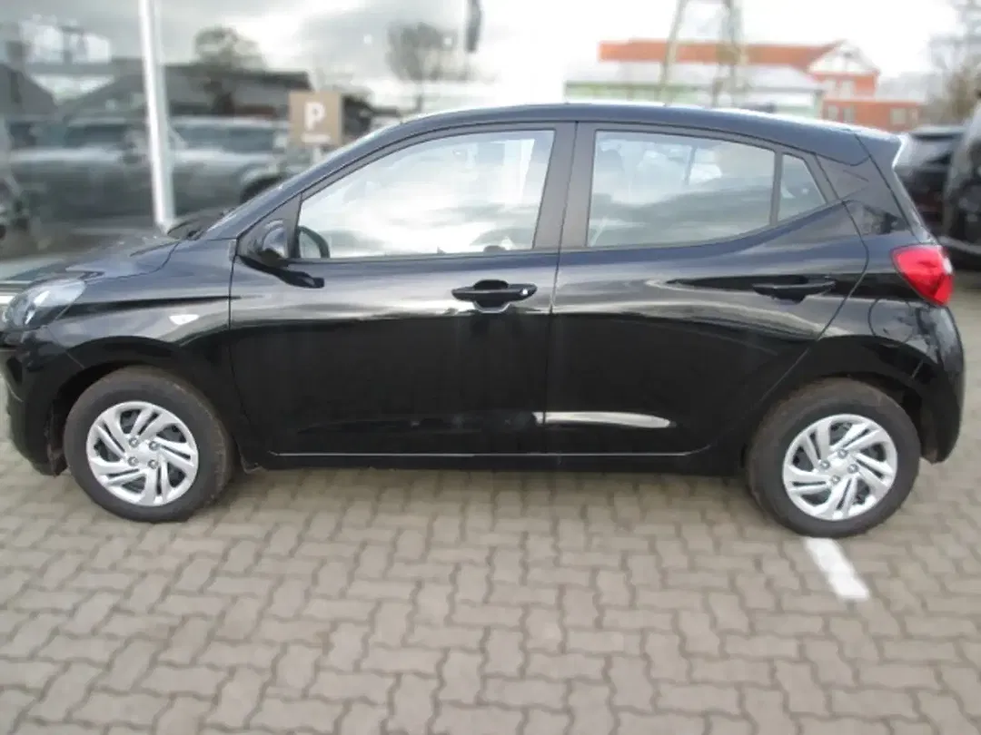 Hyundai i10 - Thumbnail 3