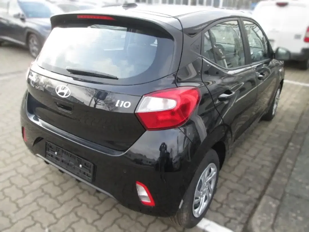 Hyundai i10 - Thumbnail 4