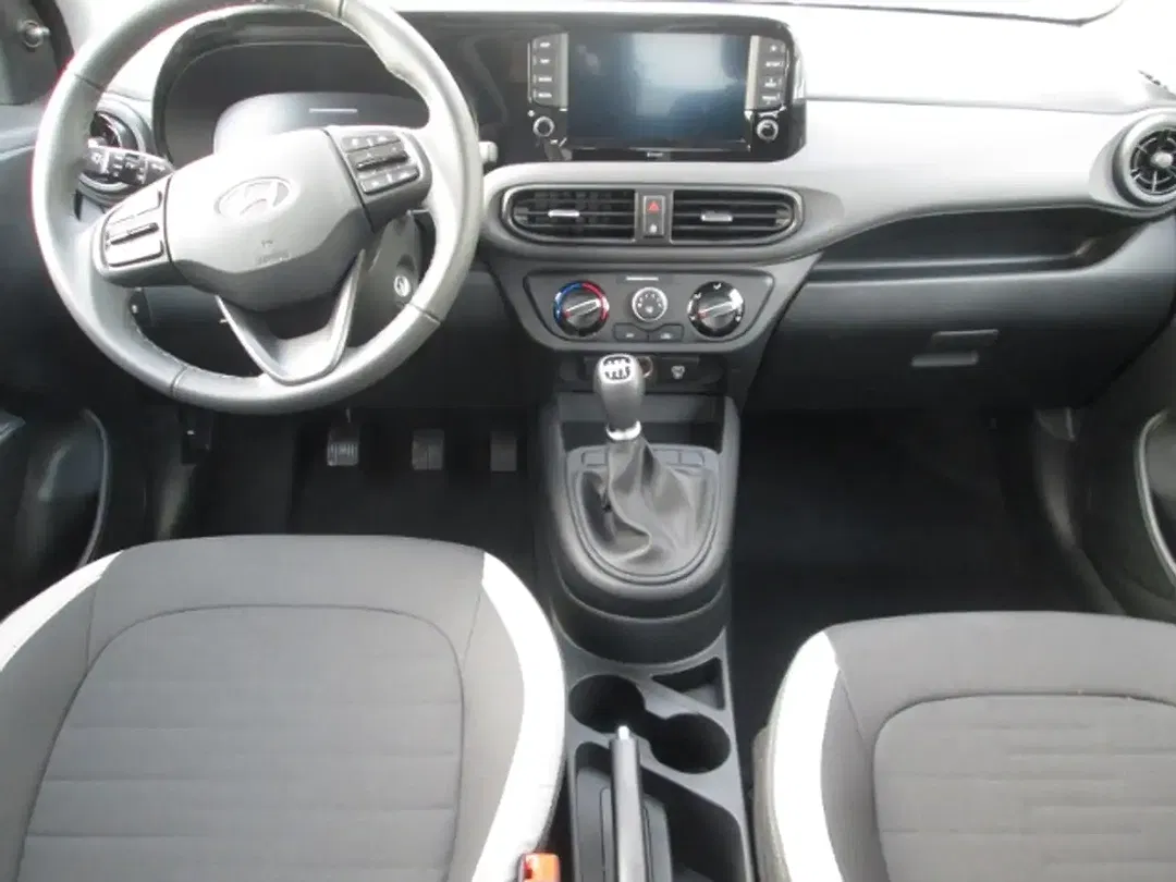 Hyundai i10 - Thumbnail 7
