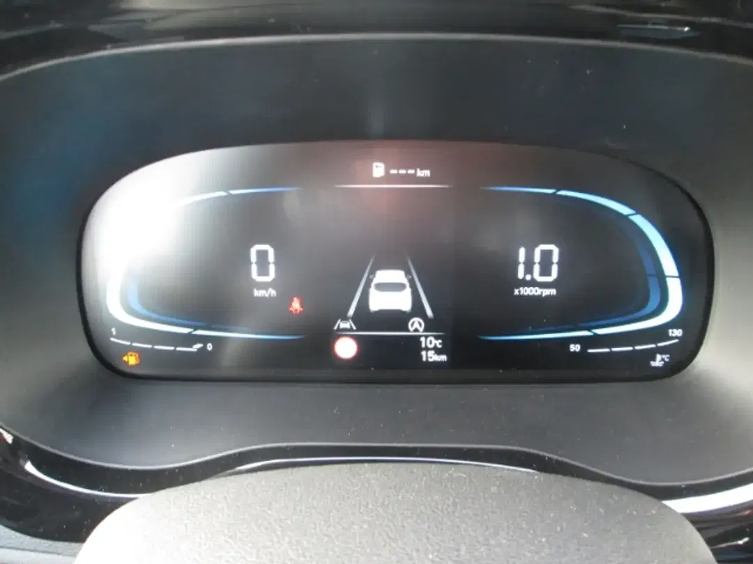 Hyundai i10 - Thumbnail 9