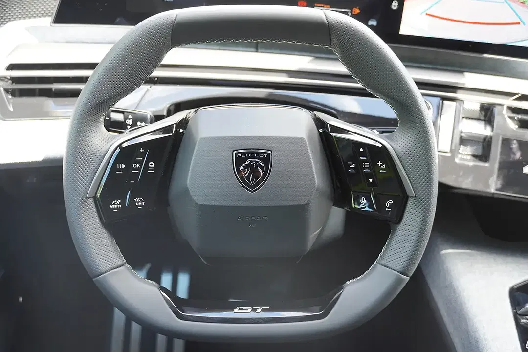 Peugeot 3008 - Thumbnail 9