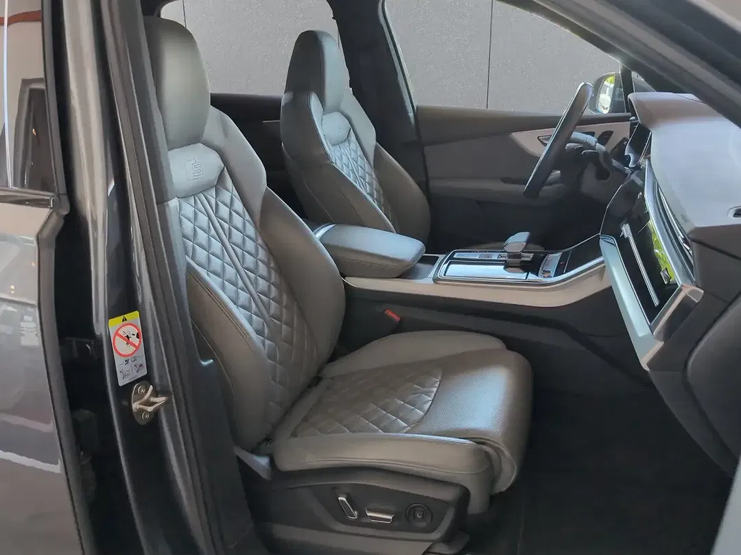 Audi SQ7 - Thumbnail 7