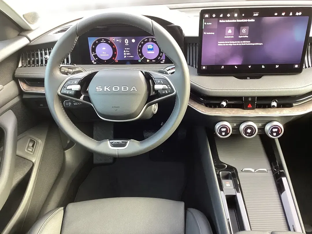 Skoda Superb - Thumbnail 9