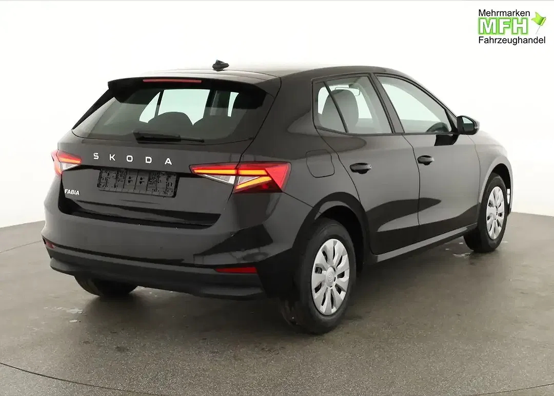Skoda Fabia - Thumbnail 2