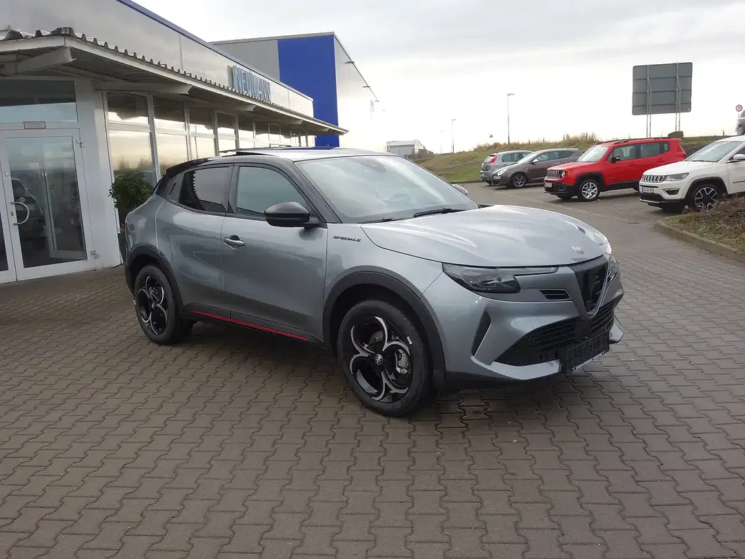 Alfa Romeo Junior - Thumbnail 2