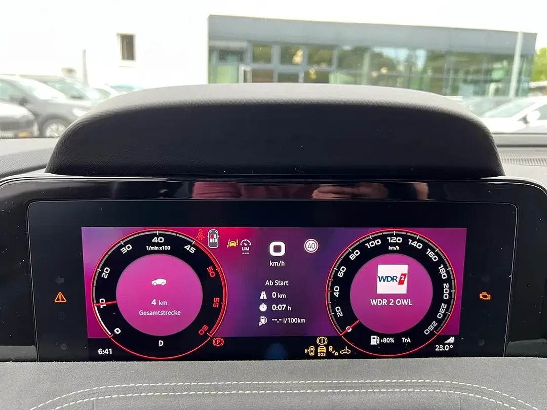 Skoda Superb - Thumbnail 12