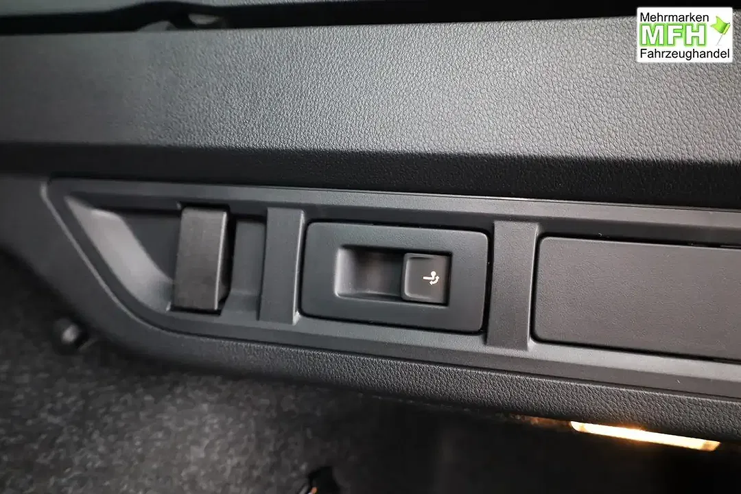 Skoda Octavia - Thumbnail 13