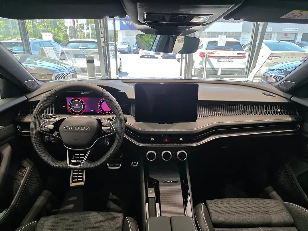 Skoda Superb - Thumbnail 9