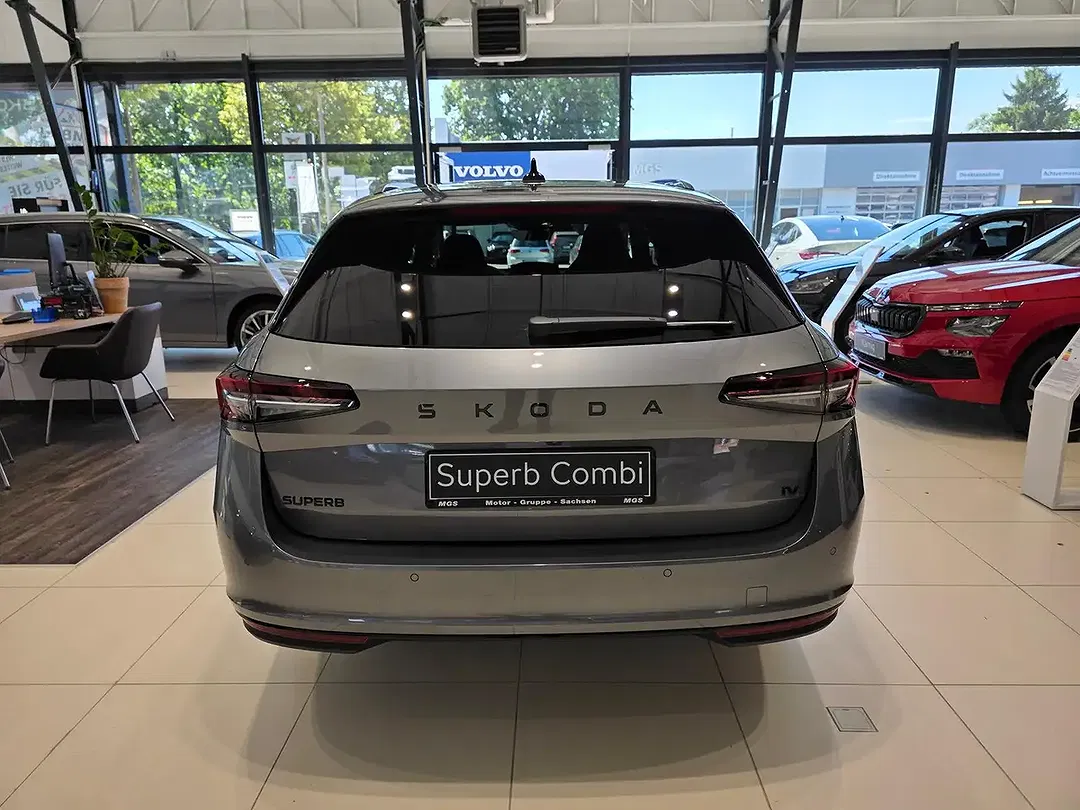 Skoda Superb - Thumbnail 5