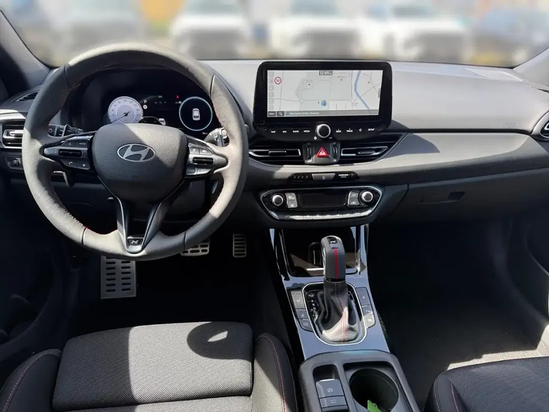 Hyundai i30 - Thumbnail 11