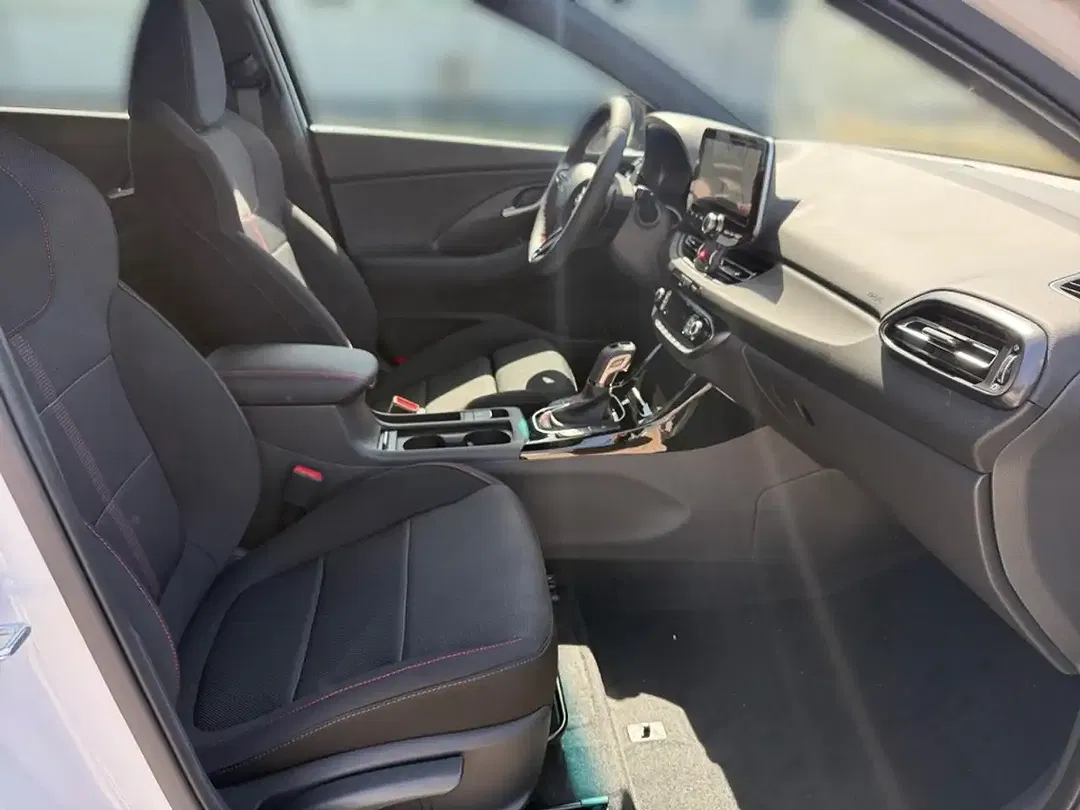 Hyundai i30 - Thumbnail 14