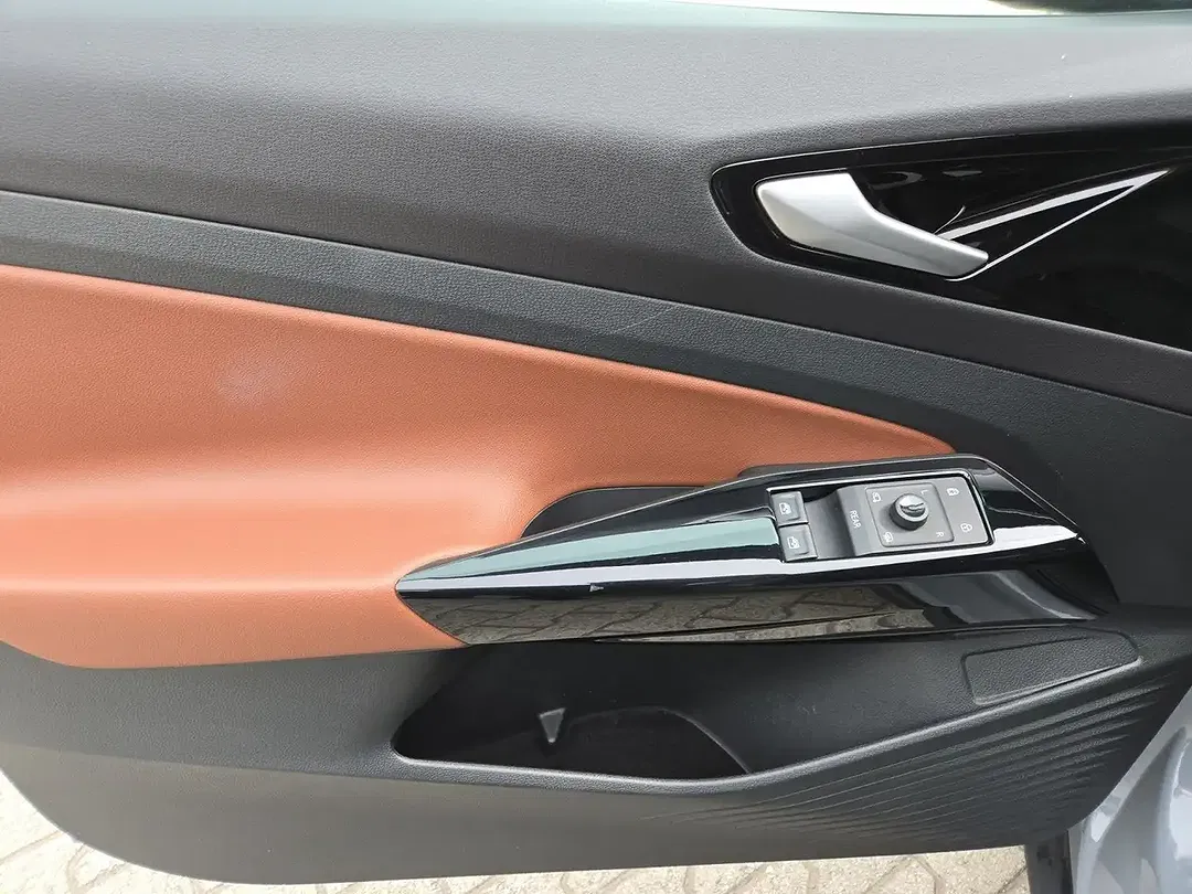 Volkswagen ID.5 - Thumbnail 16