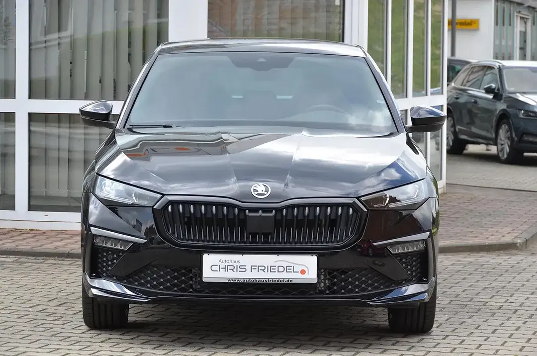 Skoda Scala - Thumbnail 2