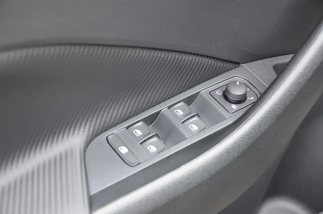 Skoda Scala - Thumbnail 4