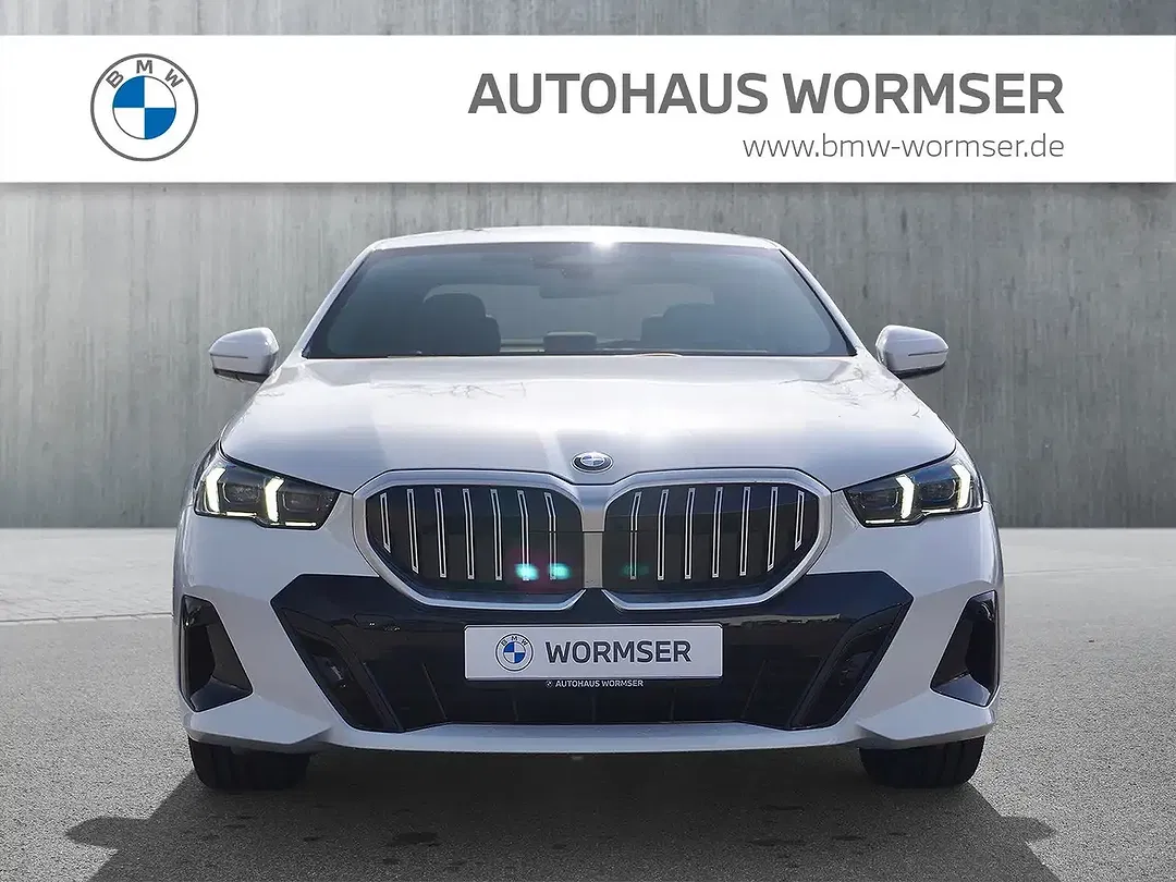 BMW 520 - Thumbnail 6