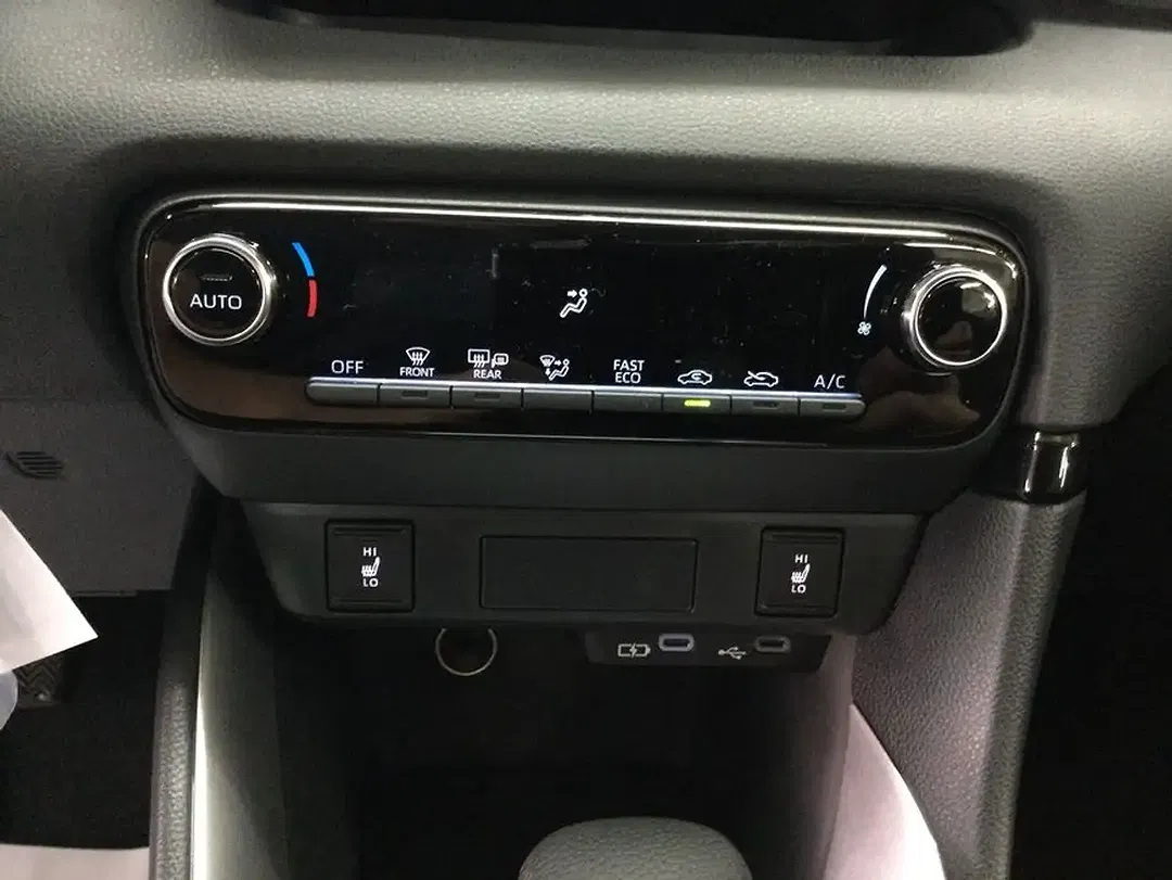Mazda 2 - Thumbnail 12