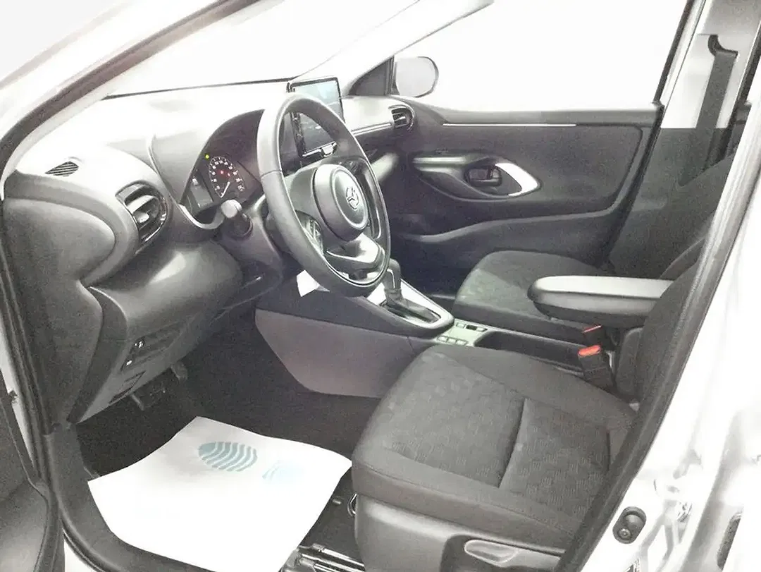 Mazda 2 - Thumbnail 5