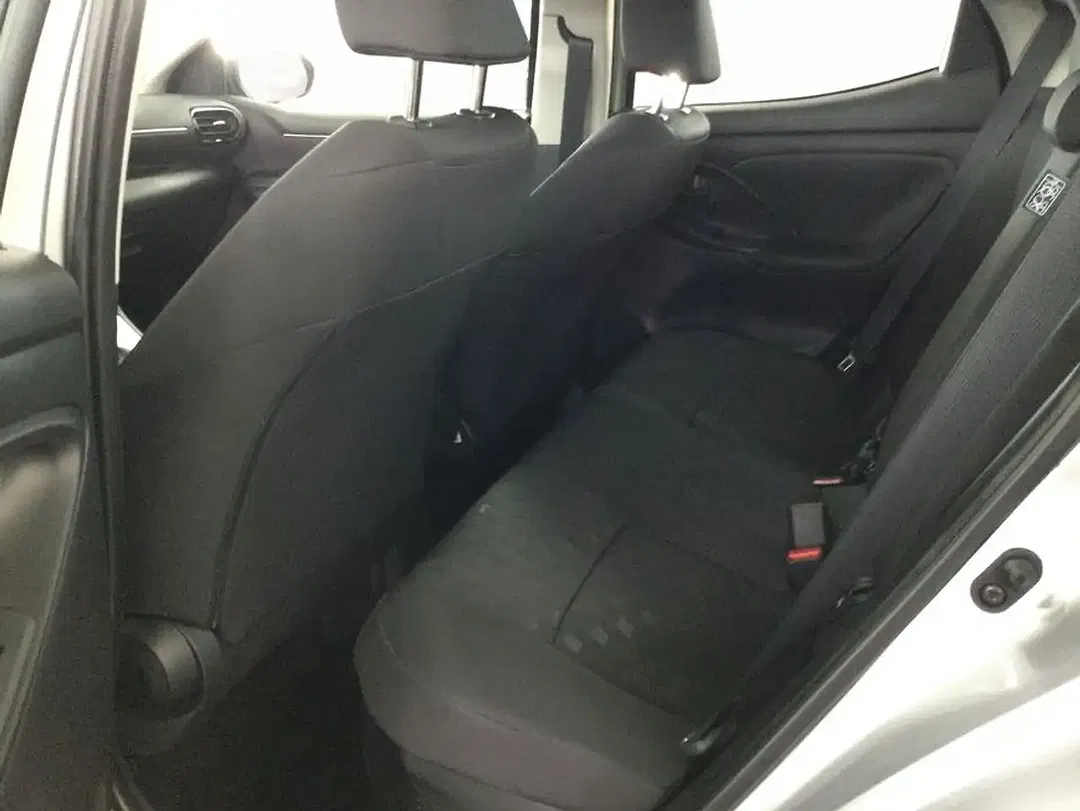Mazda 2 - Thumbnail 6
