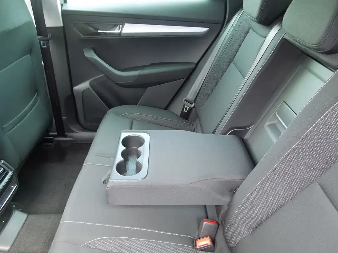 Skoda Karoq - Thumbnail 11