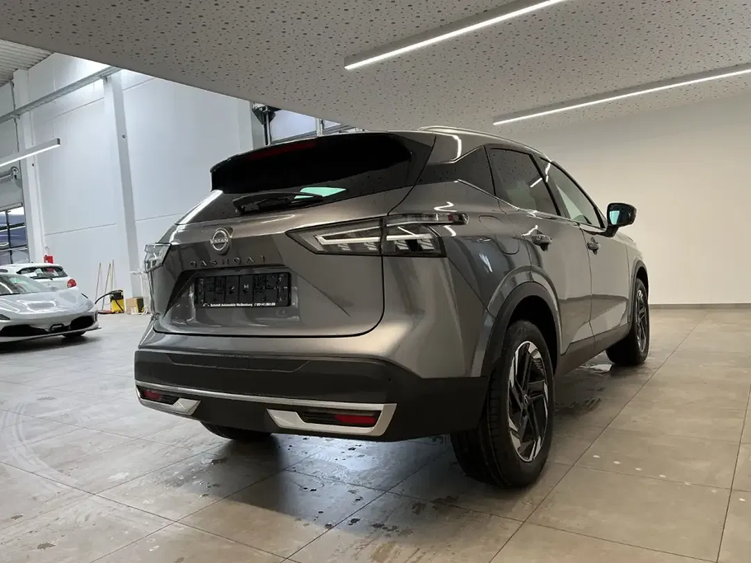 Nissan Qashqai - Thumbnail 4