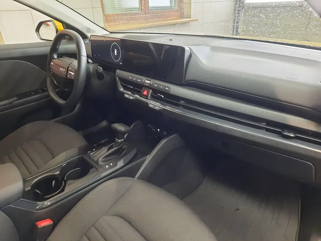 Kia K4 - Thumbnail 5