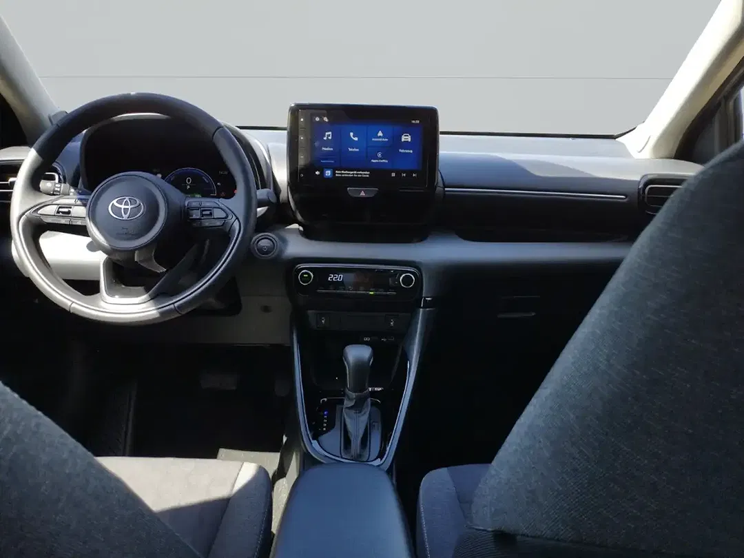Toyota Yaris - Thumbnail 11