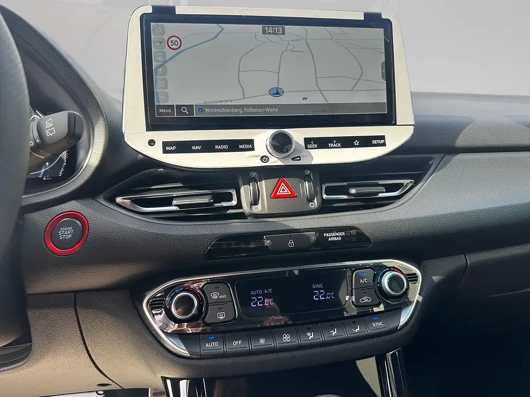 Hyundai i30 - Thumbnail 11