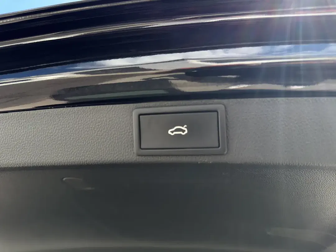 Skoda Octavia - Thumbnail 14