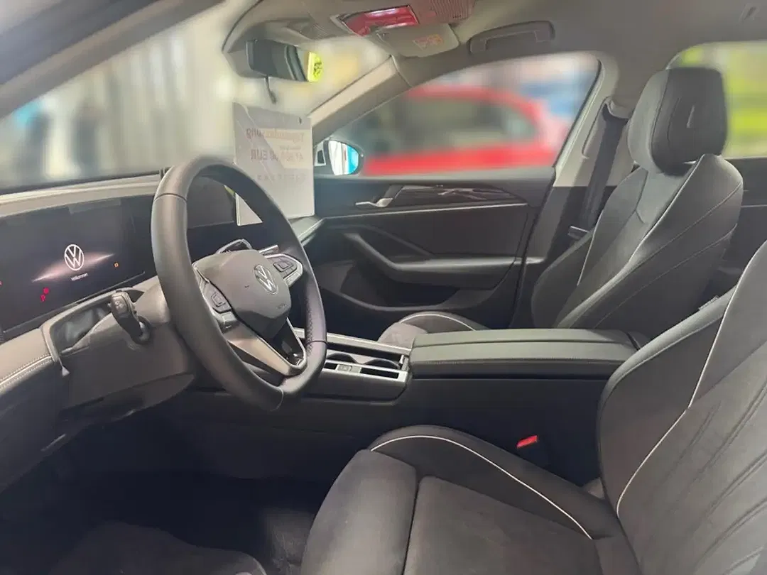 Volkswagen Passat Variant - Thumbnail 15