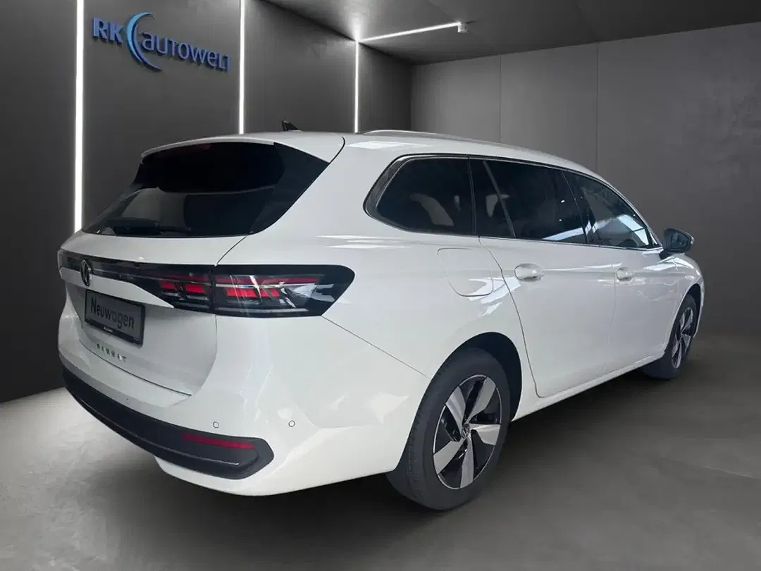 Volkswagen Passat Variant - Thumbnail 5