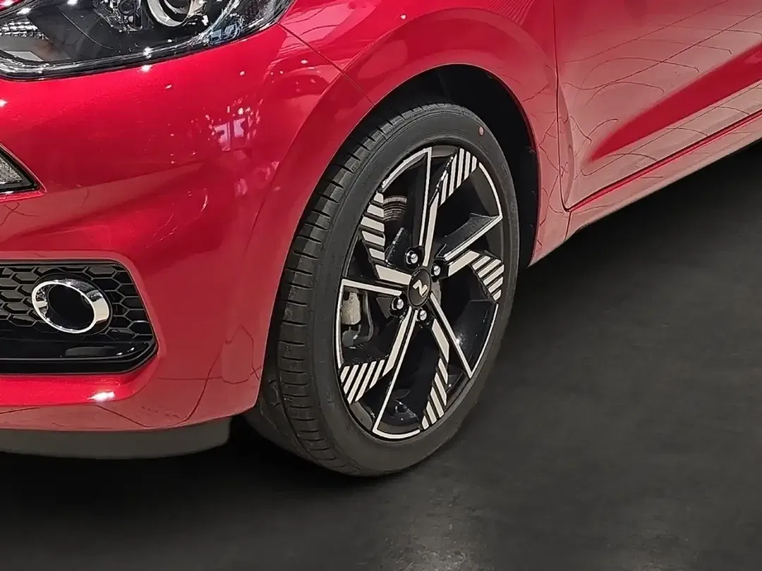 Hyundai i10 - Thumbnail 6