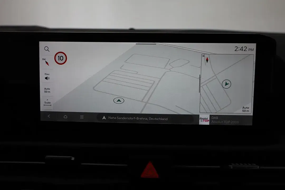 Kia Sportage - Thumbnail 10