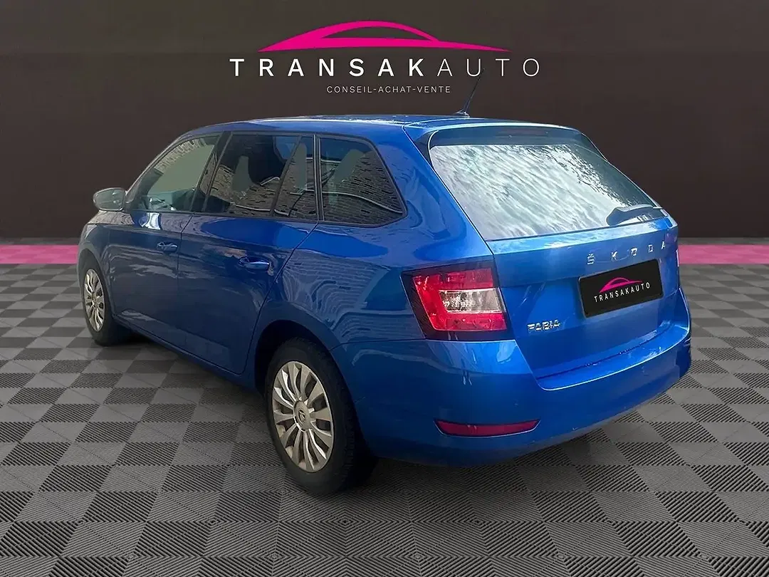 Skoda Fabia - Thumbnail 3