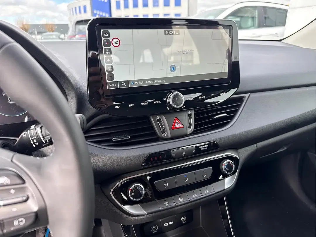 Hyundai i30 - Thumbnail 11