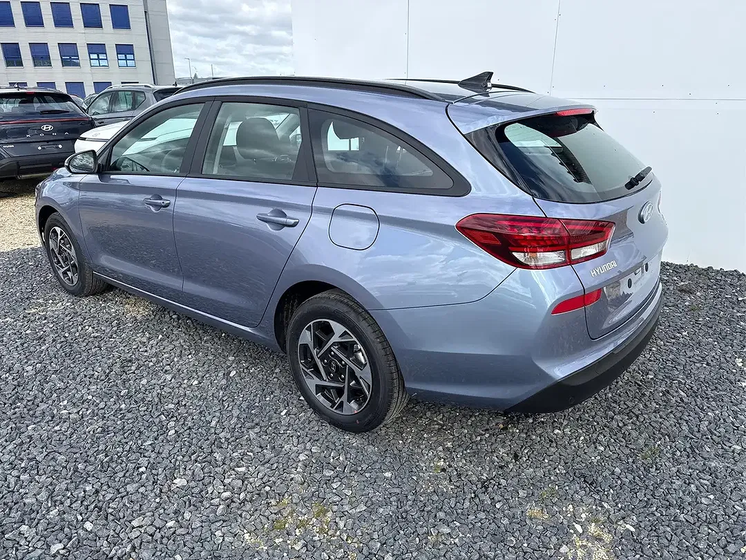 Hyundai i30 - Thumbnail 4