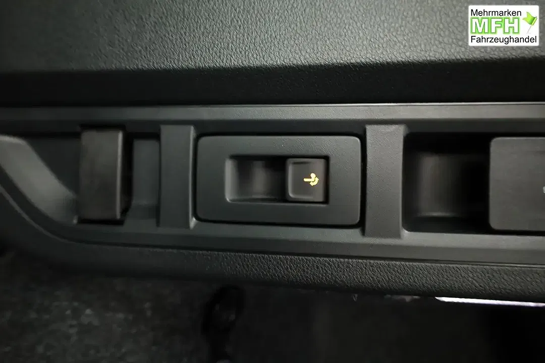 Skoda Octavia - Thumbnail 14