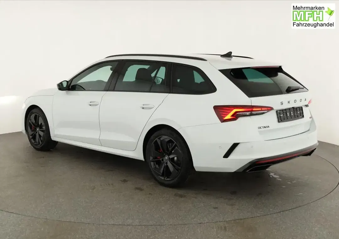 Skoda Octavia - Thumbnail 3