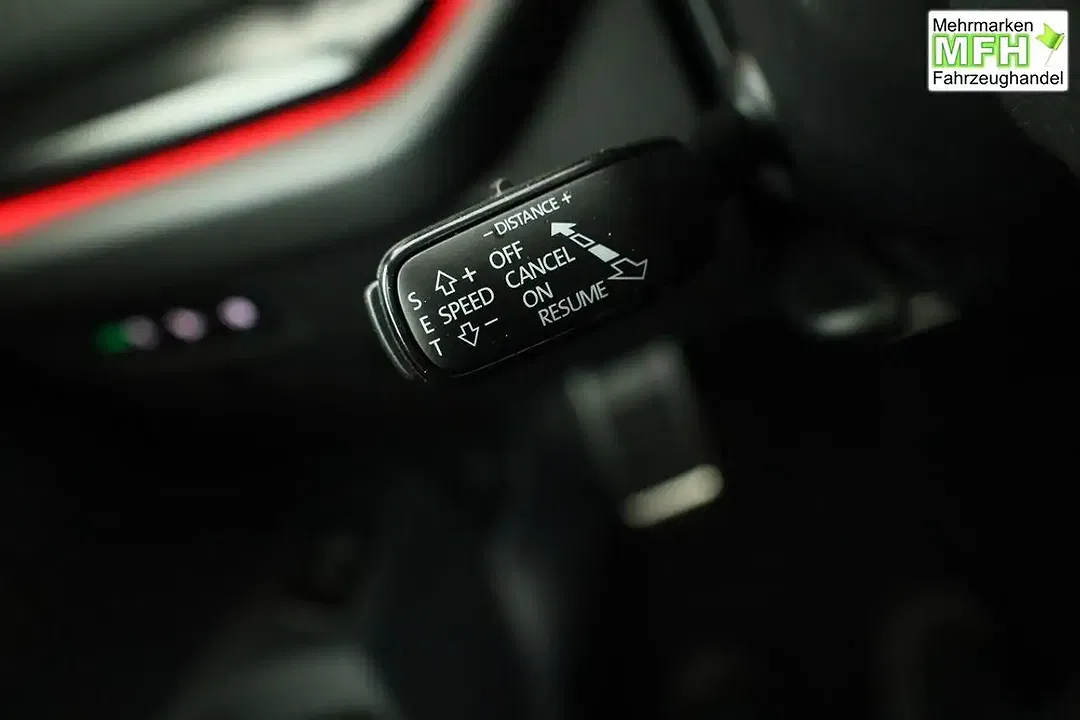 Skoda Octavia - Thumbnail 9