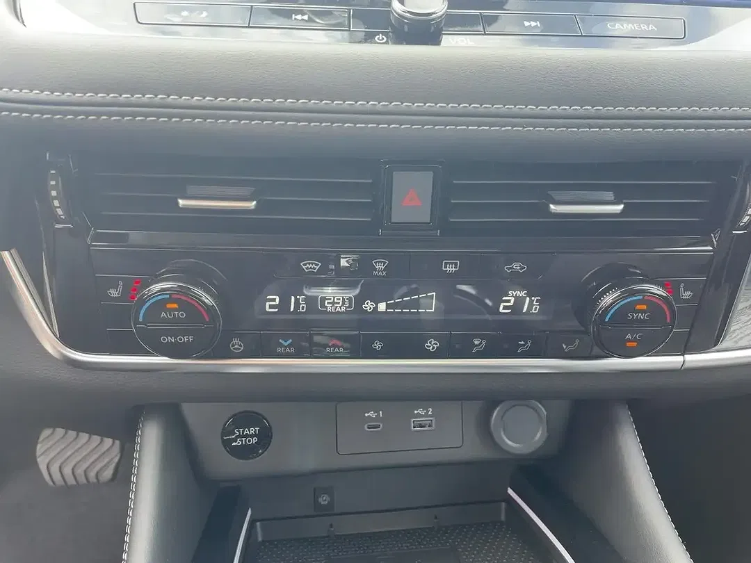 Nissan X-Trail - Thumbnail 9
