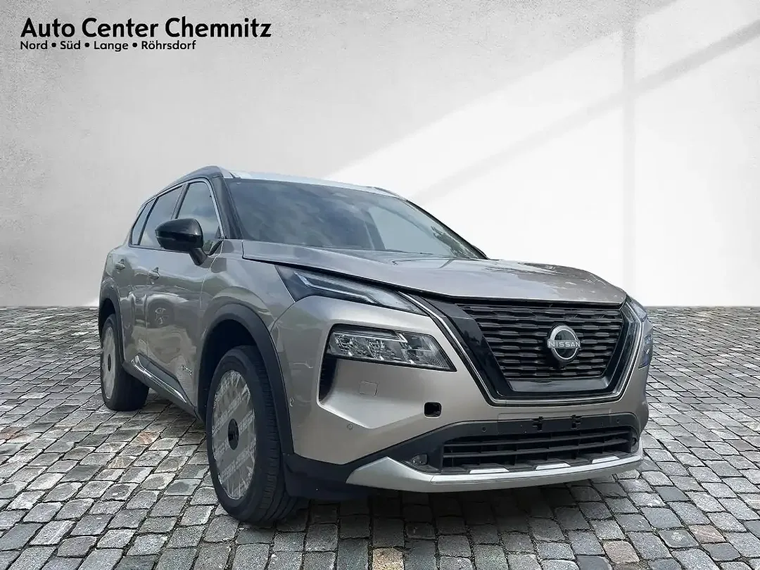 Nissan X-Trail - Thumbnail 3