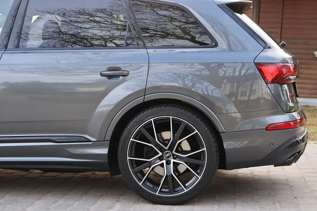 Audi SQ7 - Thumbnail 15